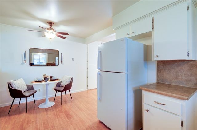 1488 E Los Altos, Fresno, CA 93710