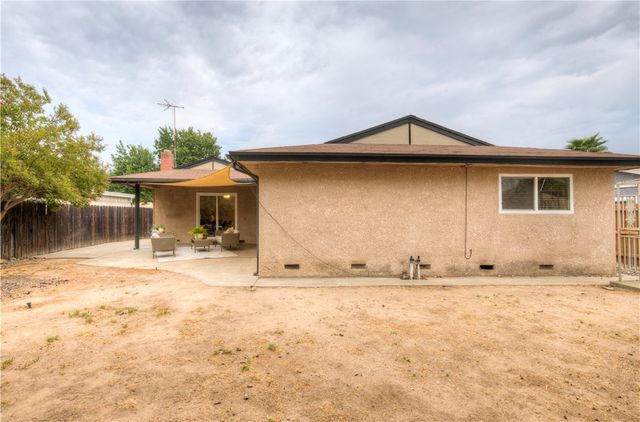 1488 E Los Altos, Fresno, CA 93710