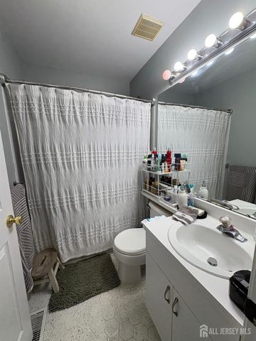 2210 Timber Ridge Court, Sayreville, NJ 08859