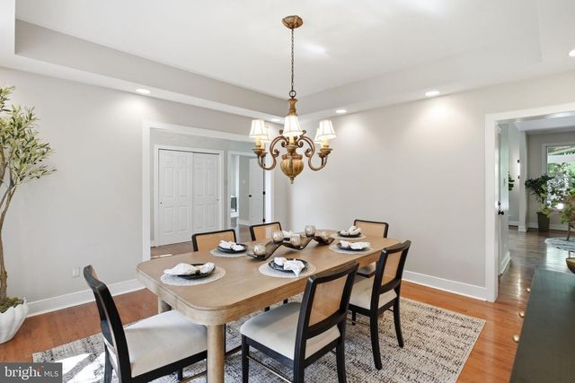 335 RIDLEY CREEK LN, West Chester, PA 19380