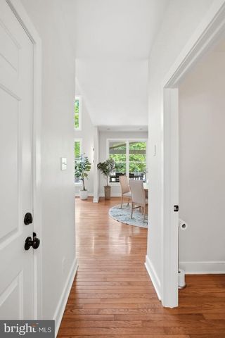 335 RIDLEY CREEK LN, West Chester, PA 19380