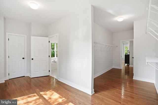 335 RIDLEY CREEK LN, West Chester, PA 19380