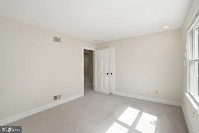 335 RIDLEY CREEK LN, West Chester, PA 19380