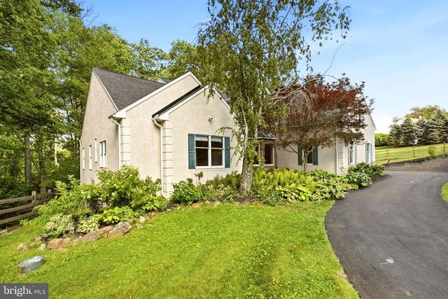 335 RIDLEY CREEK LN, West Chester, PA 19380
