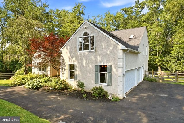 335 RIDLEY CREEK LN, West Chester, PA 19380