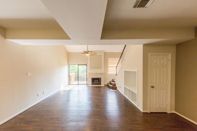 737 Davis Road, League City, TX 77573