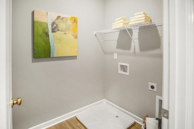 128 Ironhorse Way, Dickson, TN 37055