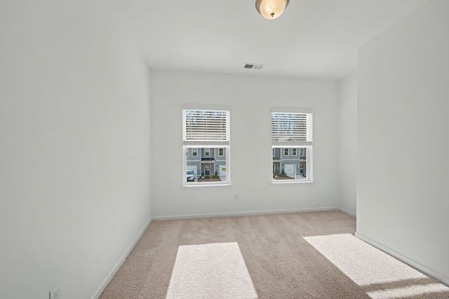 128 Ironhorse Way, Dickson, TN 37055