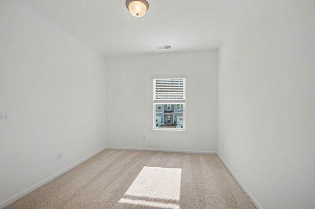 128 Ironhorse Way, Dickson, TN 37055