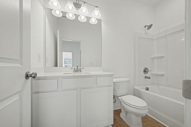 128 Ironhorse Way, Dickson, TN 37055