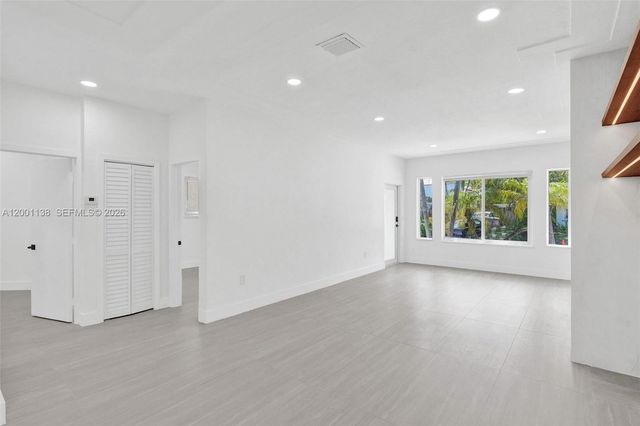 633 NE 70th St, Miami, FL 33138