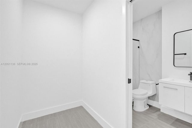 633 NE 70th St, Miami, FL 33138