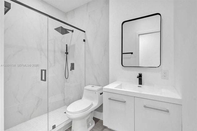 633 NE 70th St, Miami, FL 33138