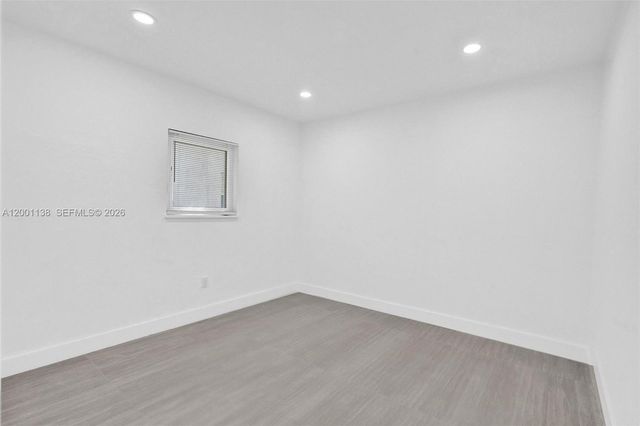 633 NE 70th St, Miami, FL 33138