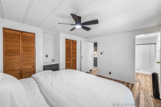 32305 S Cherokee Court, Cookson, OK 74427