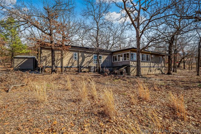 32305 S Cherokee Court, Cookson, OK 74427