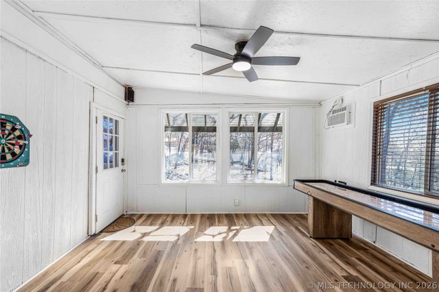 32305 S Cherokee Court, Cookson, OK 74427