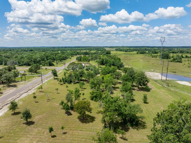 6705 Atakapan Trail, Bedias, TX 77831