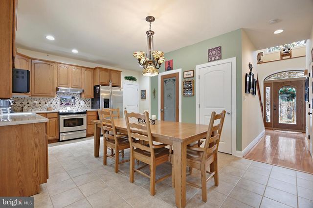 415 METROPOLITAN BLVD, Pasadena, MD 21122