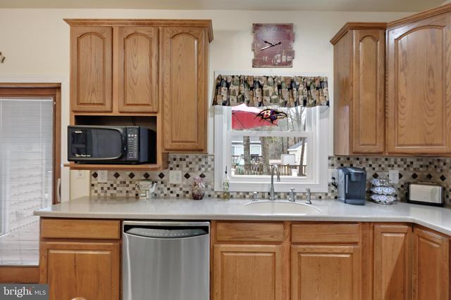 415 METROPOLITAN BLVD, Pasadena, MD 21122