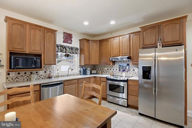 415 METROPOLITAN BLVD, Pasadena, MD 21122