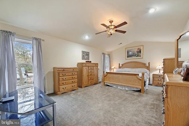 415 METROPOLITAN BLVD, Pasadena, MD 21122