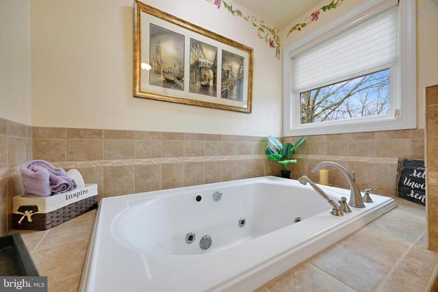 415 METROPOLITAN BLVD, Pasadena, MD 21122