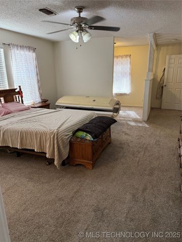 2404 Driftwood Drive, Claremore, OK 74017