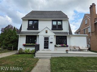 2105 Northwood Boulevard, Royal Oak, MI 48073