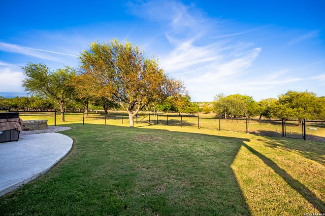 2873 Ranch Road 1888, Fredericksburg, TX 78624