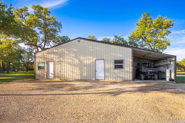 2873 Ranch Road 1888, Fredericksburg, TX 78624