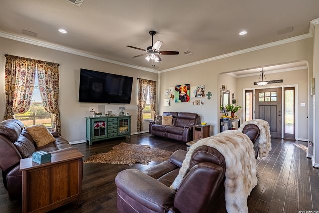 2873 Ranch Road 1888, Fredericksburg, TX 78624