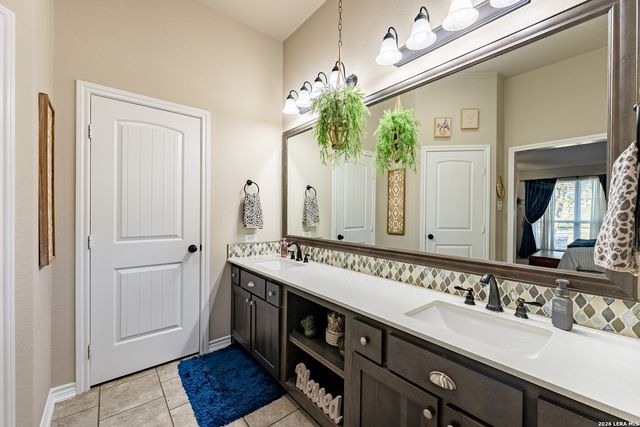 2873 Ranch Road 1888, Fredericksburg, TX 78624