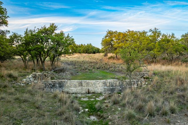 2873 Ranch Road 1888, Fredericksburg, TX 78624