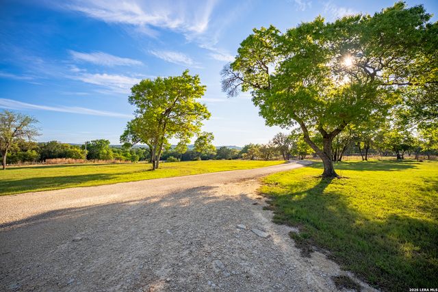 2873 Ranch Road 1888, Fredericksburg, TX 78624