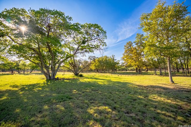 2873 Ranch Road 1888, Fredericksburg, TX 78624