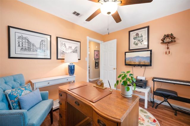 302 Forest Hills Drive, League City, TX 77573