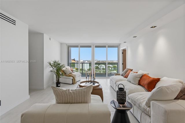 100 Bayview Drive 1901, Sunny Isles Beach, FL 33160