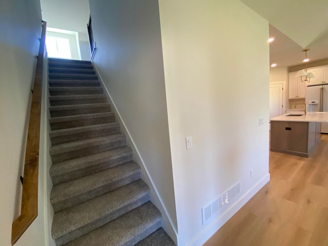 5105 MODESTO DR, Columbia, MO 65203
