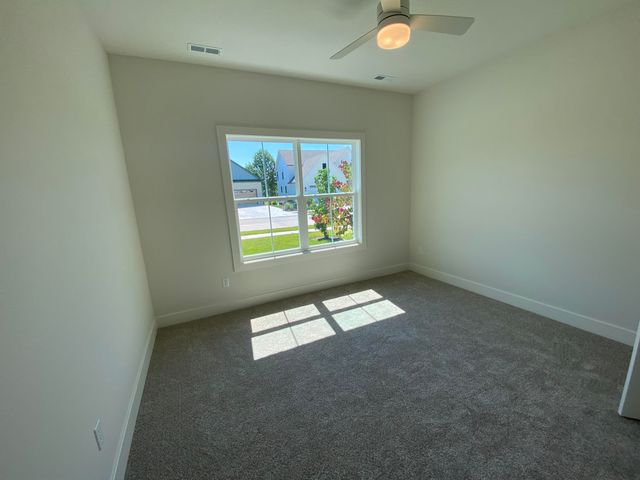 5105 MODESTO DR, Columbia, MO 65203