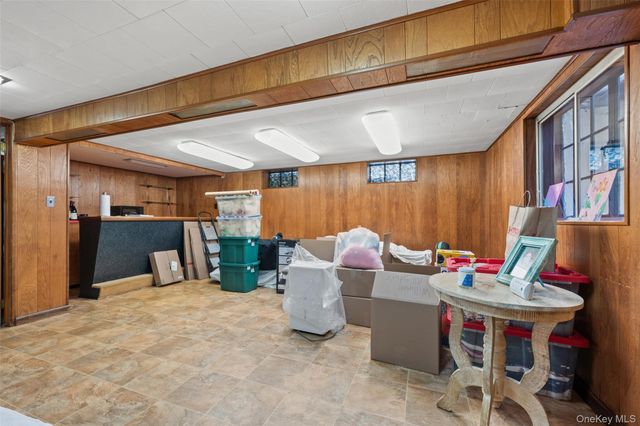 7717 82nd Street, Glendale, NY 11385