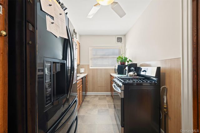 7717 82nd Street, Glendale, NY 11385