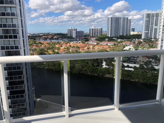 20515 E Country Club Dr 1448, Aventura, FL 33180