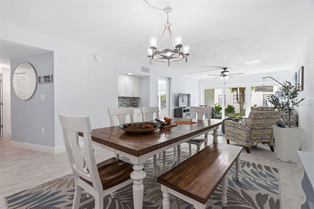 298 SKIFF POINT 103, Clearwater, FL 33767