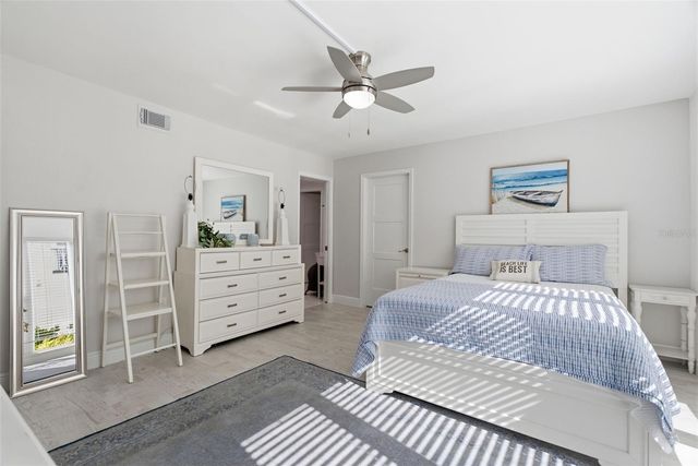 298 SKIFF POINT 103, Clearwater, FL 33767