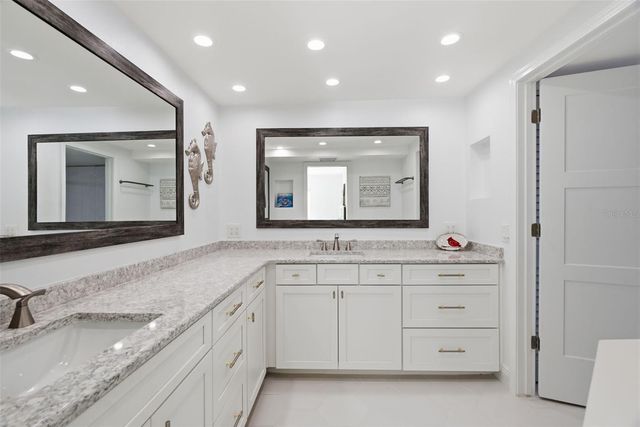298 SKIFF POINT 103, Clearwater, FL 33767