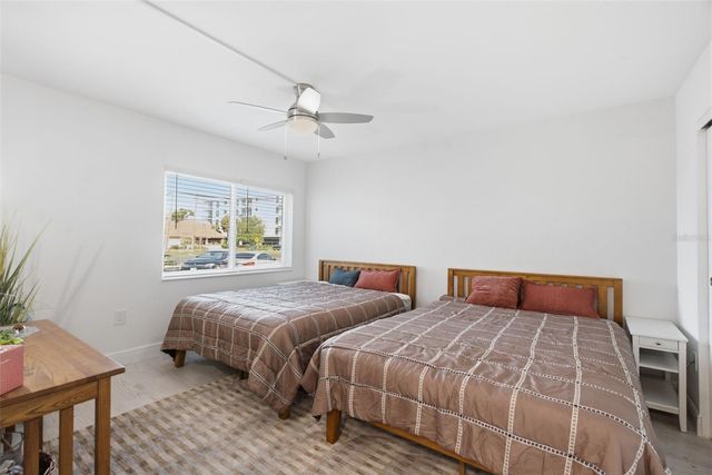 298 SKIFF POINT 103, Clearwater, FL 33767