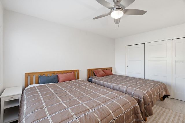 298 SKIFF POINT 103, Clearwater, FL 33767