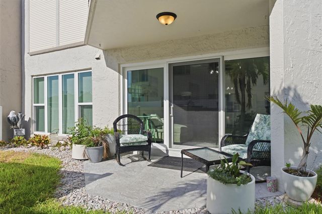 298 SKIFF POINT 103, Clearwater, FL 33767