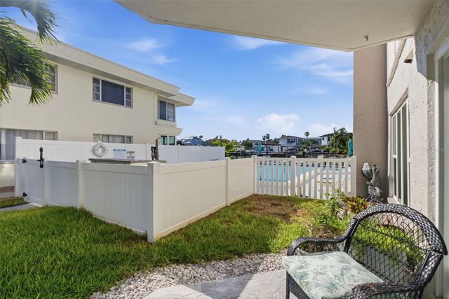 298 SKIFF POINT 103, Clearwater, FL 33767